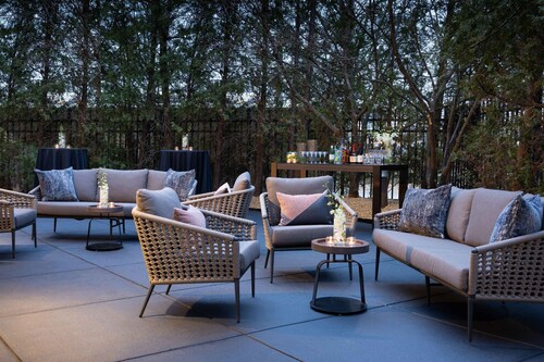 Top Hotels In Falls Church Virginia - Cancel Free On Most Hotels Hotels Com