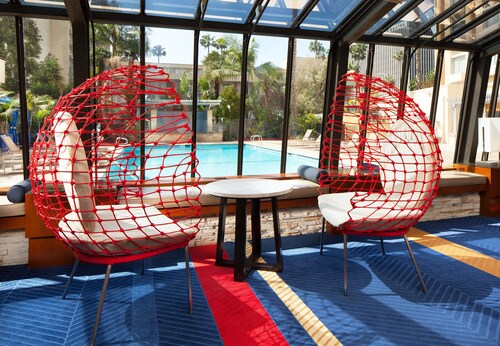 ロサンゼルス ロヨラ メリーマウント大学 周辺のホテル 宿泊予約 格安ホテル予約 最安値検索 ホテルズドットコム