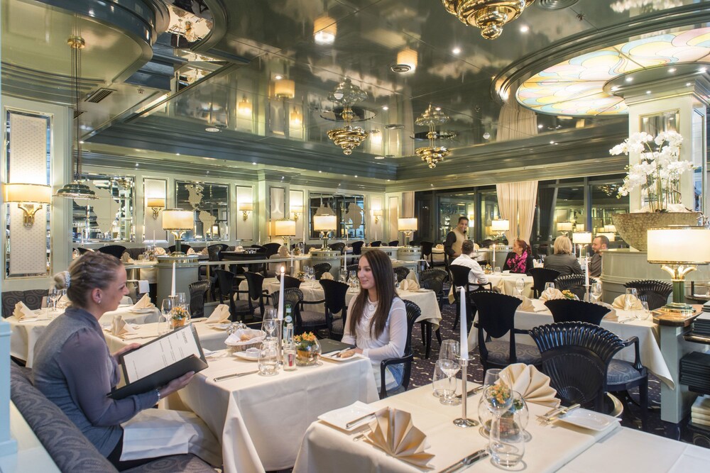 Maritim Airport Hotel Hannover In Langenhagen Hotels Com