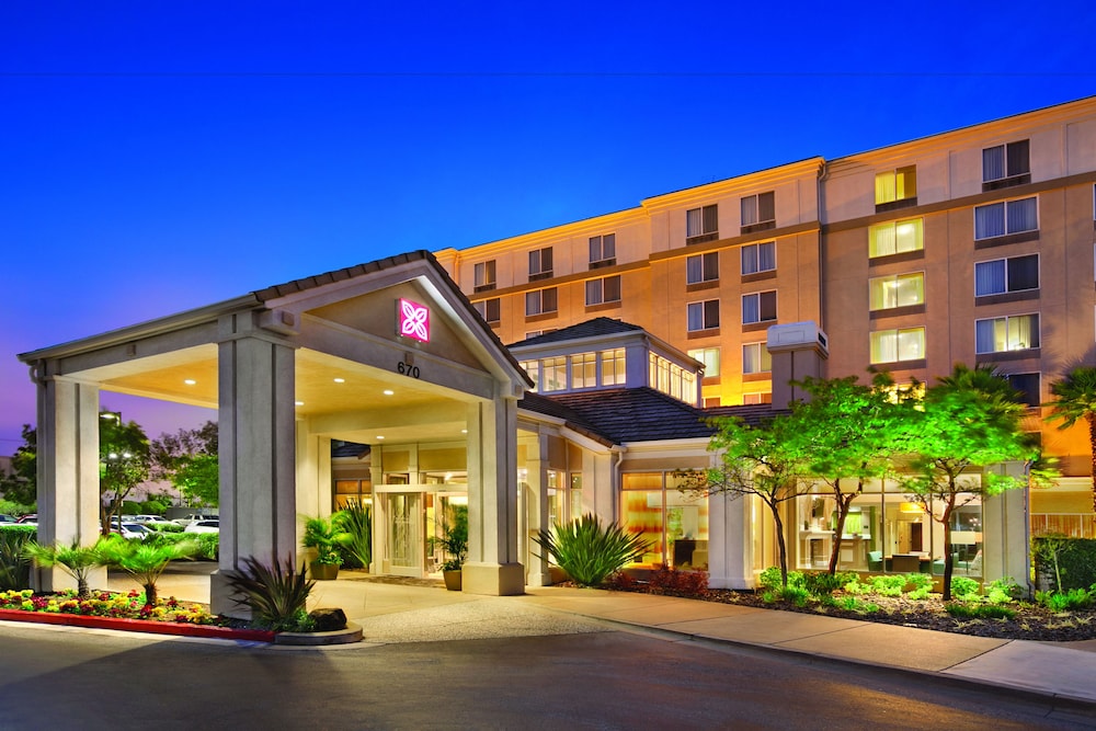 Book Hilton Garden Inn San Francisco Airport North In South Hilton Garden Inn San Francisco Airport North South