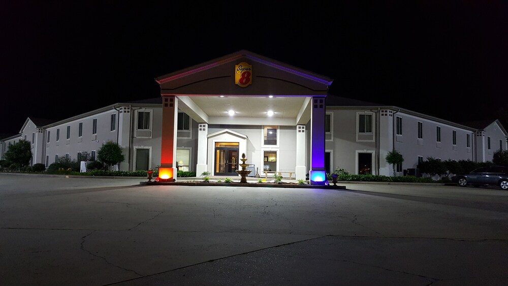 Book Quality Inn Calvert City Paducah East in Calvert City