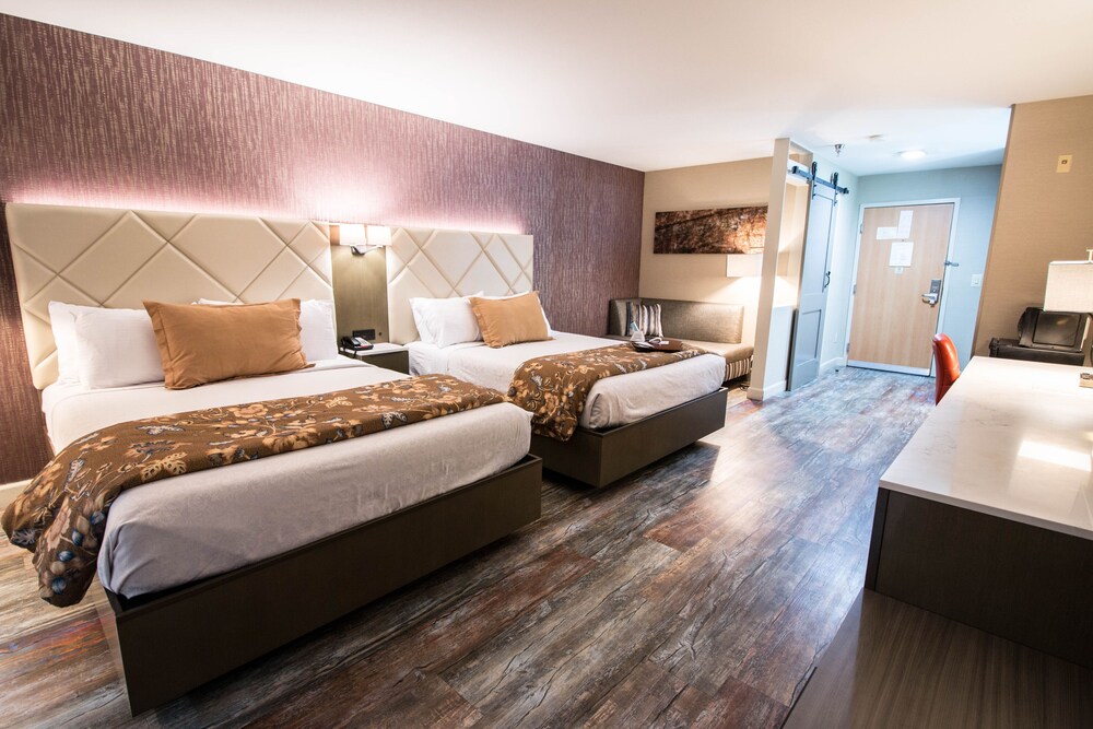 Book Empeiria High Sierra Hotel In Mammoth Lakes Hotels Com