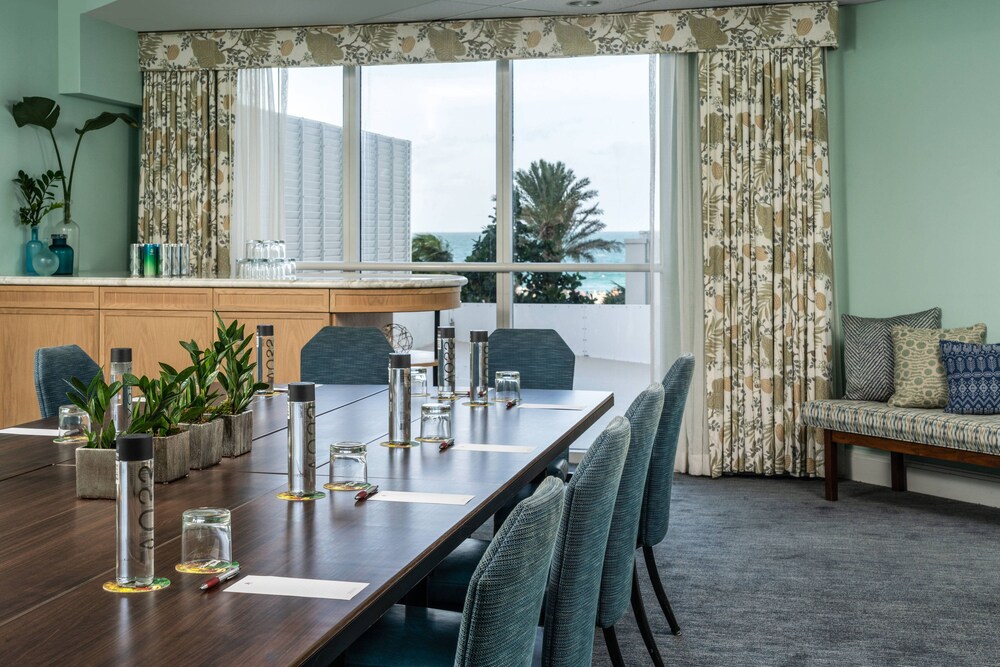 Book Marriott Stanton South Beach In Miami Beach Hotels Com