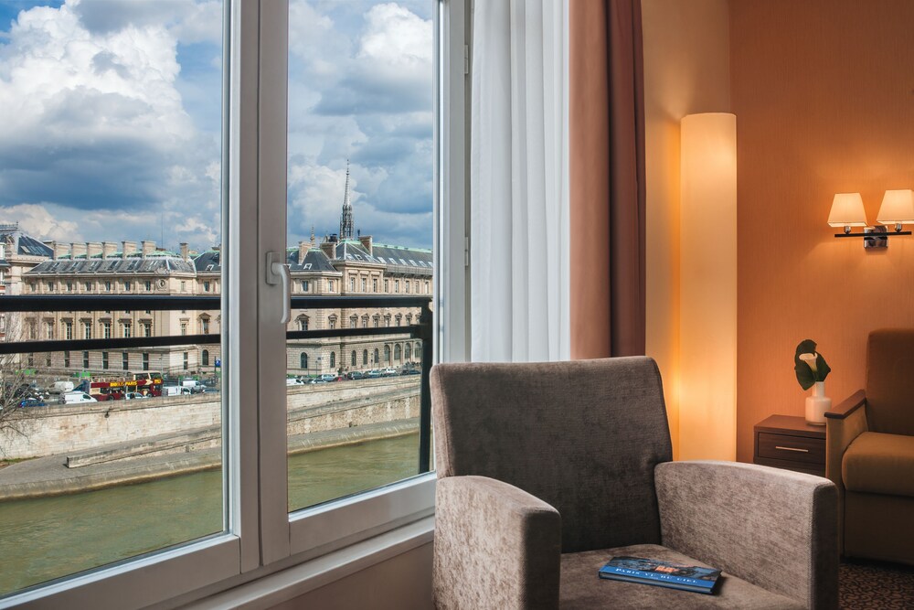 Citadines Apart Hotel Saint Germain Des Pres Paris Paris Updated Price Reviews Hd Photos Hotels Com