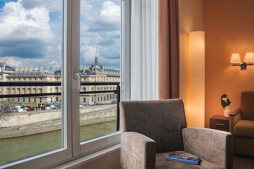 Citadines Apart Hotel Saint Germain Des Pres Paris Paris Updated Price Reviews Hd Photos Hotels Com