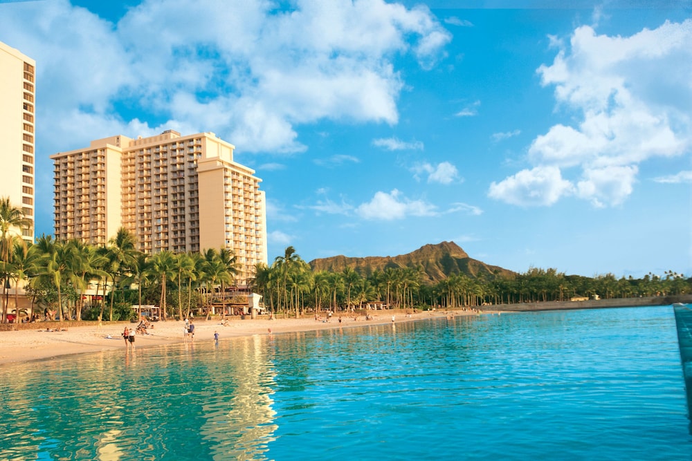 Book Aston Waikiki Beach Hotel In Honolulu Hotels Aston Waikiki Beach Hotel Honolulu