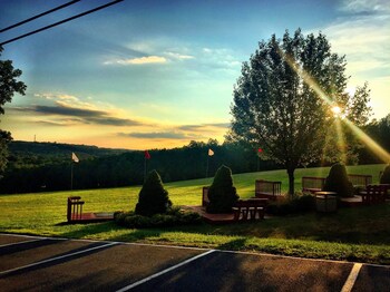 15 Closest Hotels To Lake Wallenpaupack In Lakeville