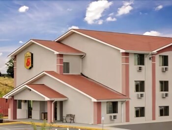 Book Super 8 By Wyndham Waynesboro In Hotels Super 8 By Wyndham Waynesboro