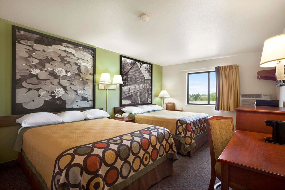 Book Super 8 Macon Mo In Hotels