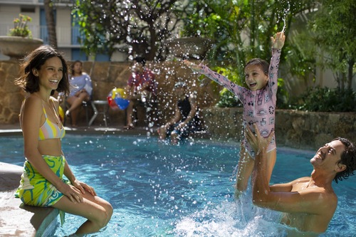 ココナッツ ワイキキ ホテル ワイキキの中心街に近い便利なホテル 宿泊予約はホテルズドットコム