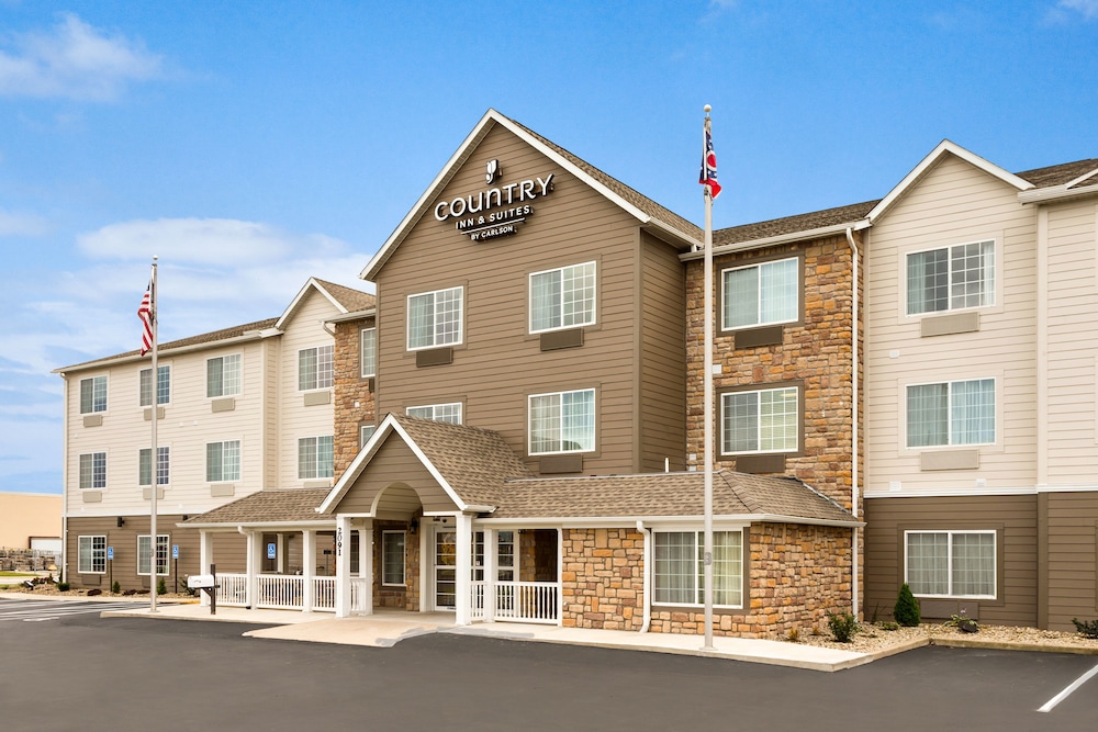 Hotels Deals S For Hotel Reservations From Luxury Country Inn Suites By Radisson Marion Oh Al