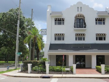 Top 10 Orlando Hotels Near Church Street Station Florida