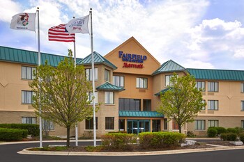 15 Closest Hotels To Wheaton College In