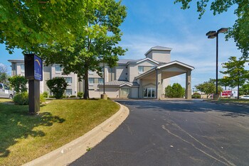 Top 10 Hotels In Lake Bluff County Hotels In Lake Bluff
