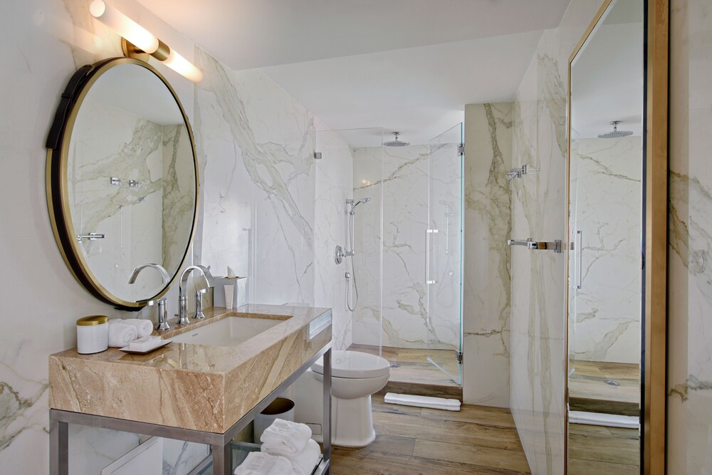 Hotel Ocean Miami Beach United States Of America Miami Beach Hotel Discounts Hotels Com