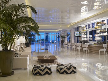 Foto del Grand Beach Hotel Surfside en Surfside