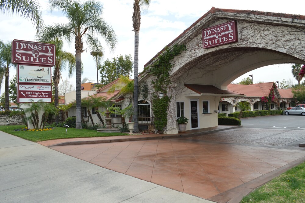 Book Dynasty Suites Redlands In Hotels Dynasty Suites Redlands