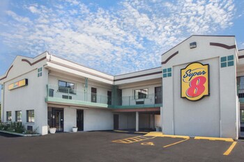 Top 10 Hotels In Maywood Illinois