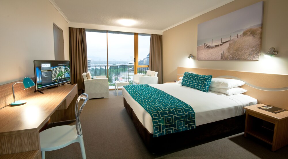 パシフィック ホテル ケアンズ どこに行くにも便利な立地が良い駐車場付きのホテル 宿泊予約はホテルズドットコム