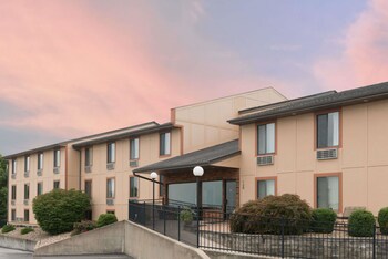 Top 10 Hotels In Louisiana Missouri