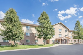 Top 10 Hotels In Zeeland Michigan