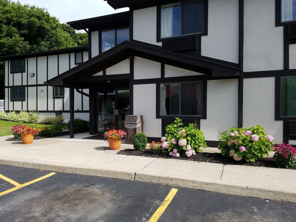 Book Auburn Inn In Hotels Auburn Inn