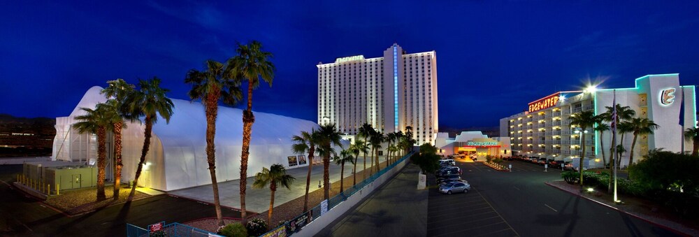 Book Edgewater Hotel & Casino Resort in Laughlin
