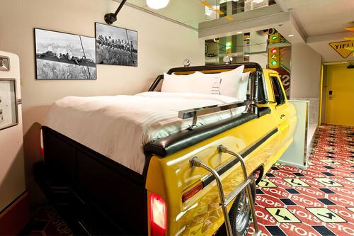 Book Fantasyland Hotel In Edmonton Hotels Com Book Fantasyland Hotel In Edmonton Hotels Com