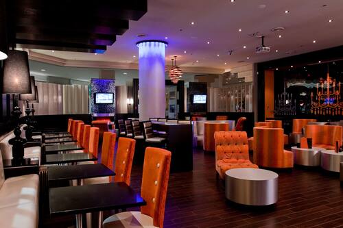 Book Fantasyland Hotel In Edmonton Hotels Com Book Fantasyland Hotel In Edmonton Hotels Com