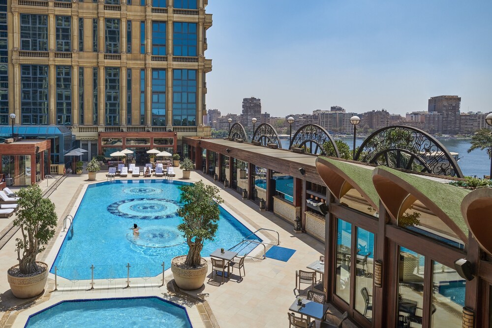 احجز فندق فورسيزونز القاهرة فيرست ريزيدنس بالجيزة Hotels Com