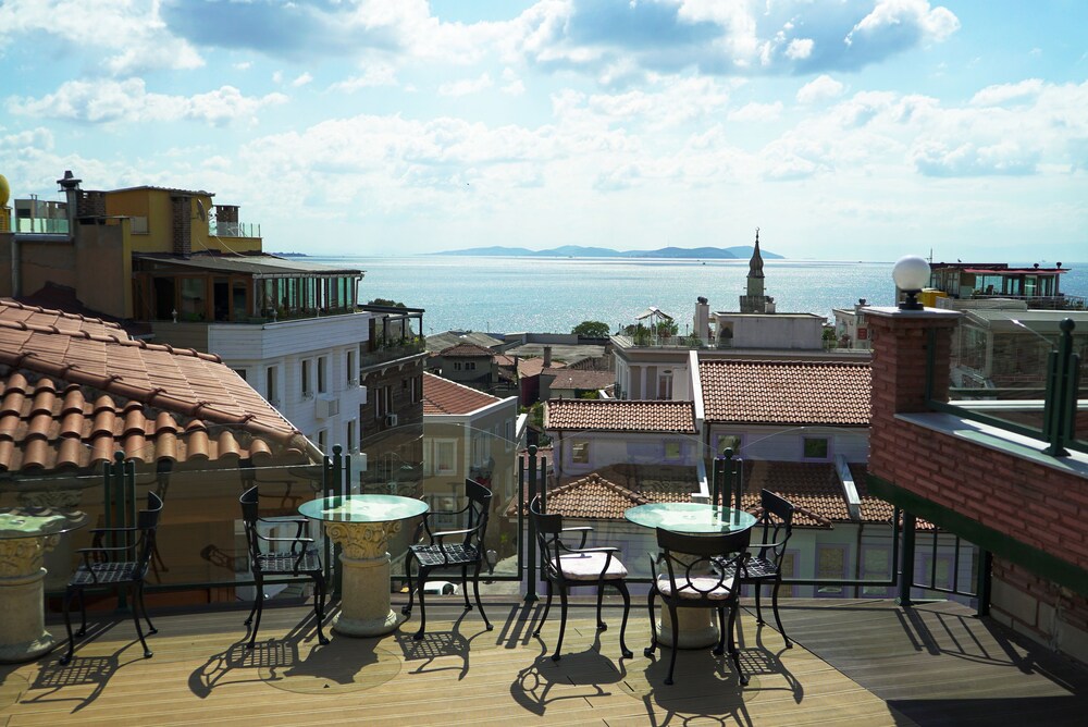 Sultanahmet Palace Hotel Special Class Istanbul Turkey Istanbul Hotel Discounts Hotels Com