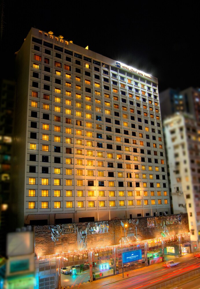 Book Metropark Hotel Kowloon in Kowloon