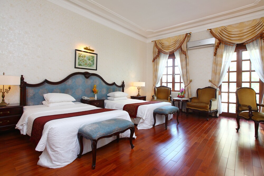 Book Hotel Continental Saigon In Ho Chi Minh City Hotels