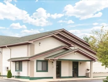 Top 10 Hotels In Twinsburg Ohio Motels In Twinsburg