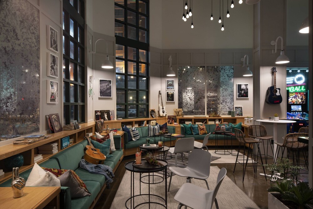 Book Moxy Memphis Downtown In Memphis Hotelscom