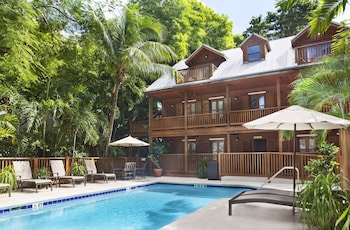 Bu Key West Orta Sınıf Otelini Seçin