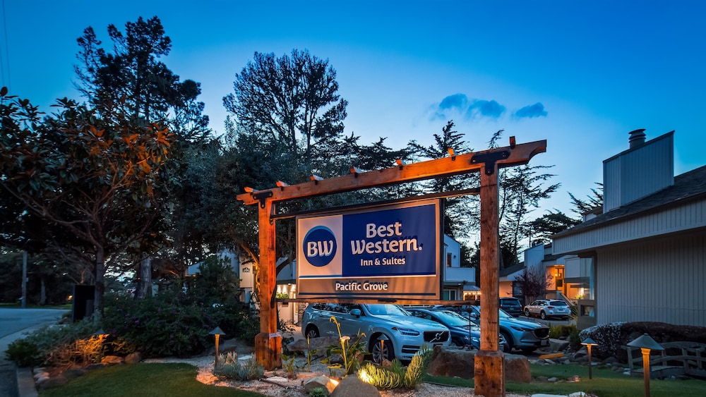 Book Best Western The Inn Suites Pacific Grove In Best Western The Inn Suites Pacific Grove