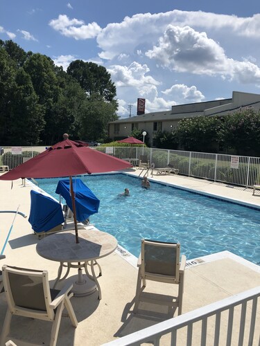 Top Pet Friendly Hotels In Greensboro North Carolina Hotelscom