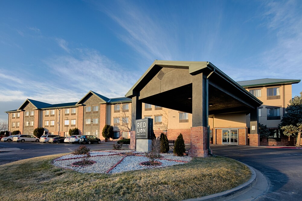 Book Red Lion Inn Suites Denver Airport In Aurora Hotels Red Lion Inn Suites Denver Airport Aurora