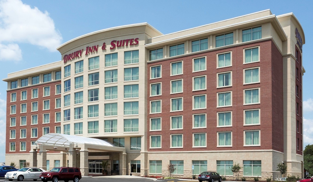 Book Drury Inn & Suites Mt. Vernon in Mount Vernon