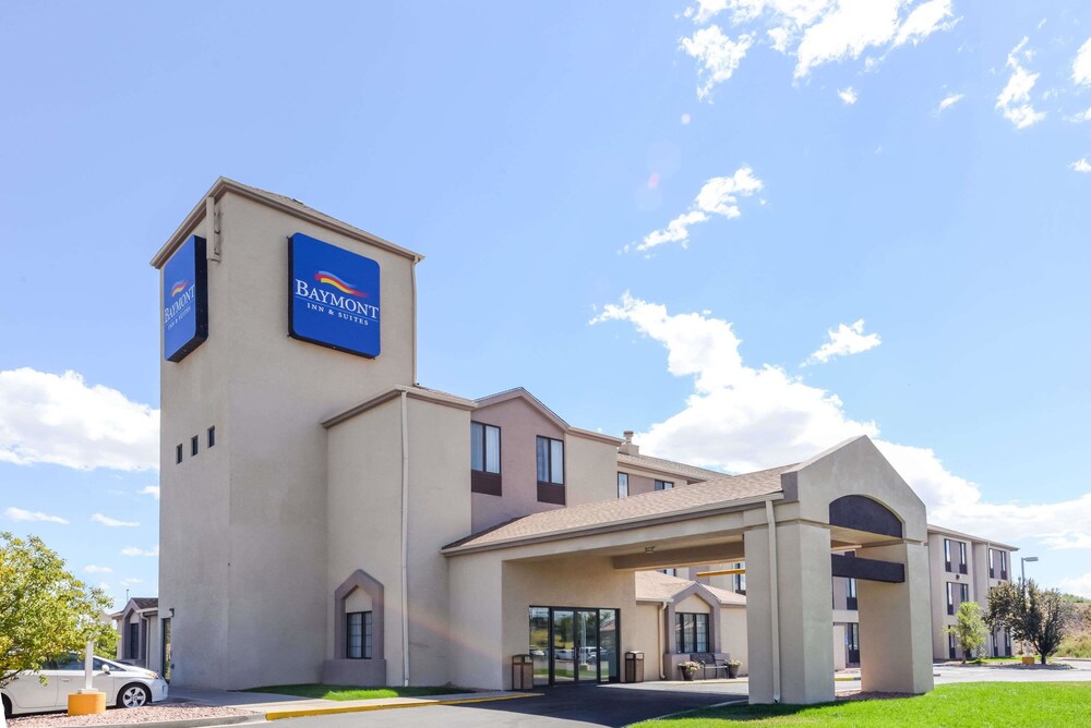 Book Baymont By Wyndham Pueblo In Hotels Baymont By Wyndham Pueblo