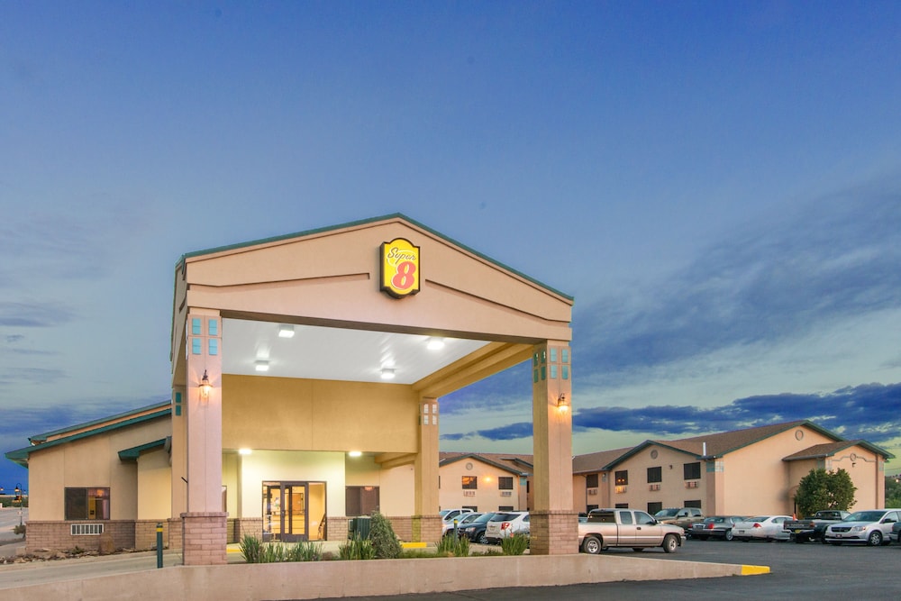 Book Super 8 Santa Rosa Nm In Hotels Super 8 Santa Rosa Nm