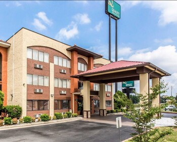 15 Closest Hotels To Southlake Mall In Morrow