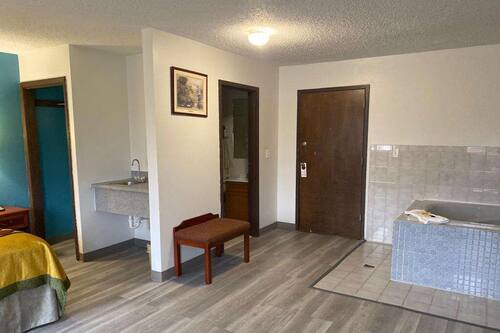 Book Americas Best Value Inn West Frankfort In West Frankfort Hotels Com Book Americas Best Value Inn West Frankfort In West Frankfort Hotels Com