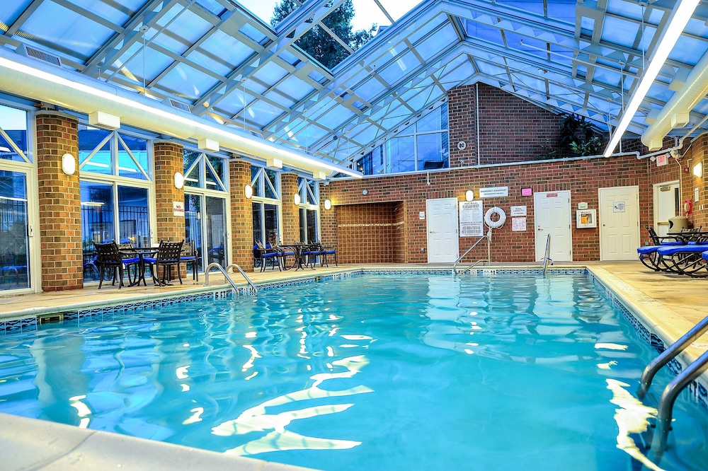 Book Varsity Clubs Of America South Bend By Diamond Resorts In Varsity Clubs Of America South Bend By Diamond Resorts Mishawaka Indoor Pool