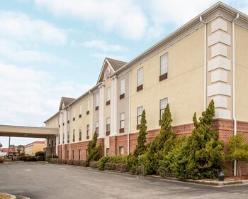 15 Closest Hotels To Camp Lejeune Main Gate And Visitor Center In 15 Closest Hotels To Camp Lejeune Main Gate And Visitor Center In