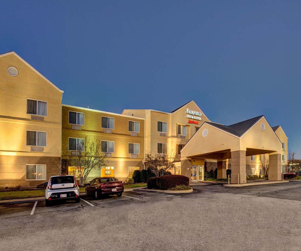 Book Fairfield Inn By Marriott Potomac Mills In Woodbridge Hotels Fairfield Inn By Marriott Potomac Mills Woodbridge