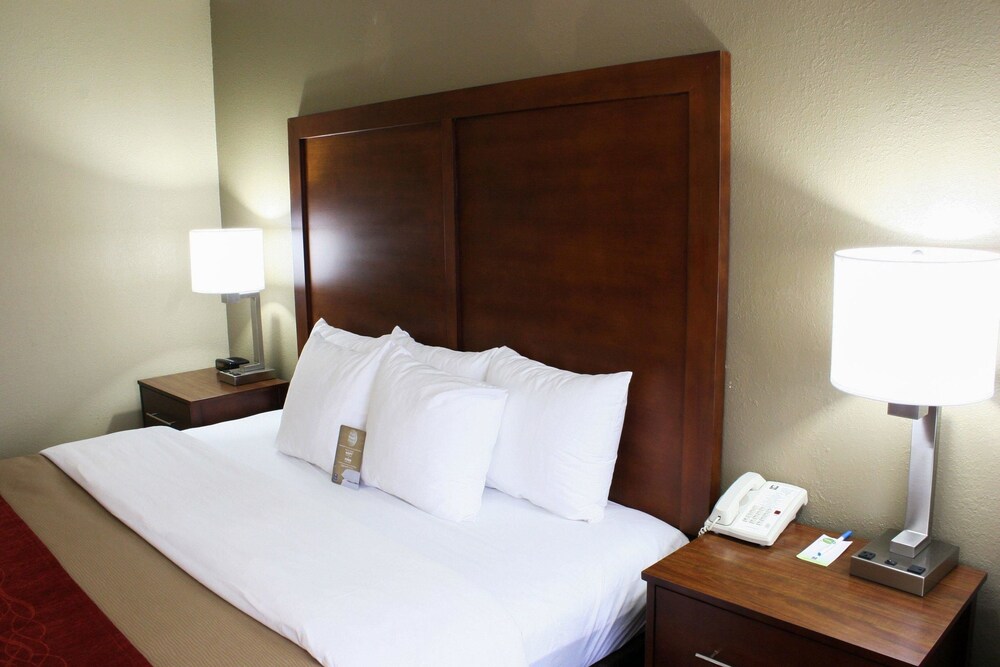 Book Comfort Inn Central University South In Ellensburg Hotels Com