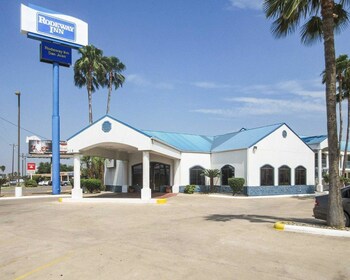 Top 10 Hotels In Donna Texas