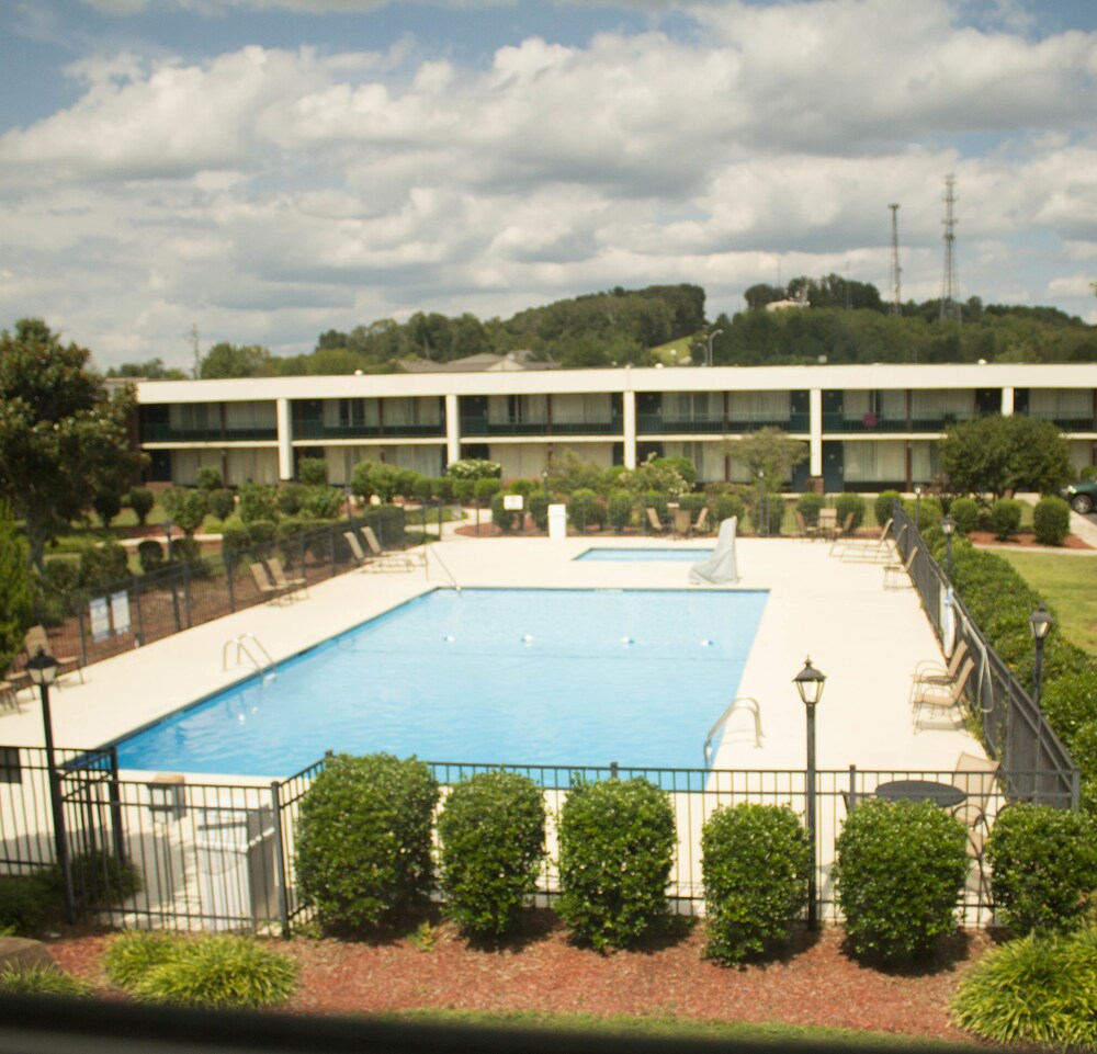Book Mountain View Inn In Cleveland Hotels Mountain View Inn Cleveland